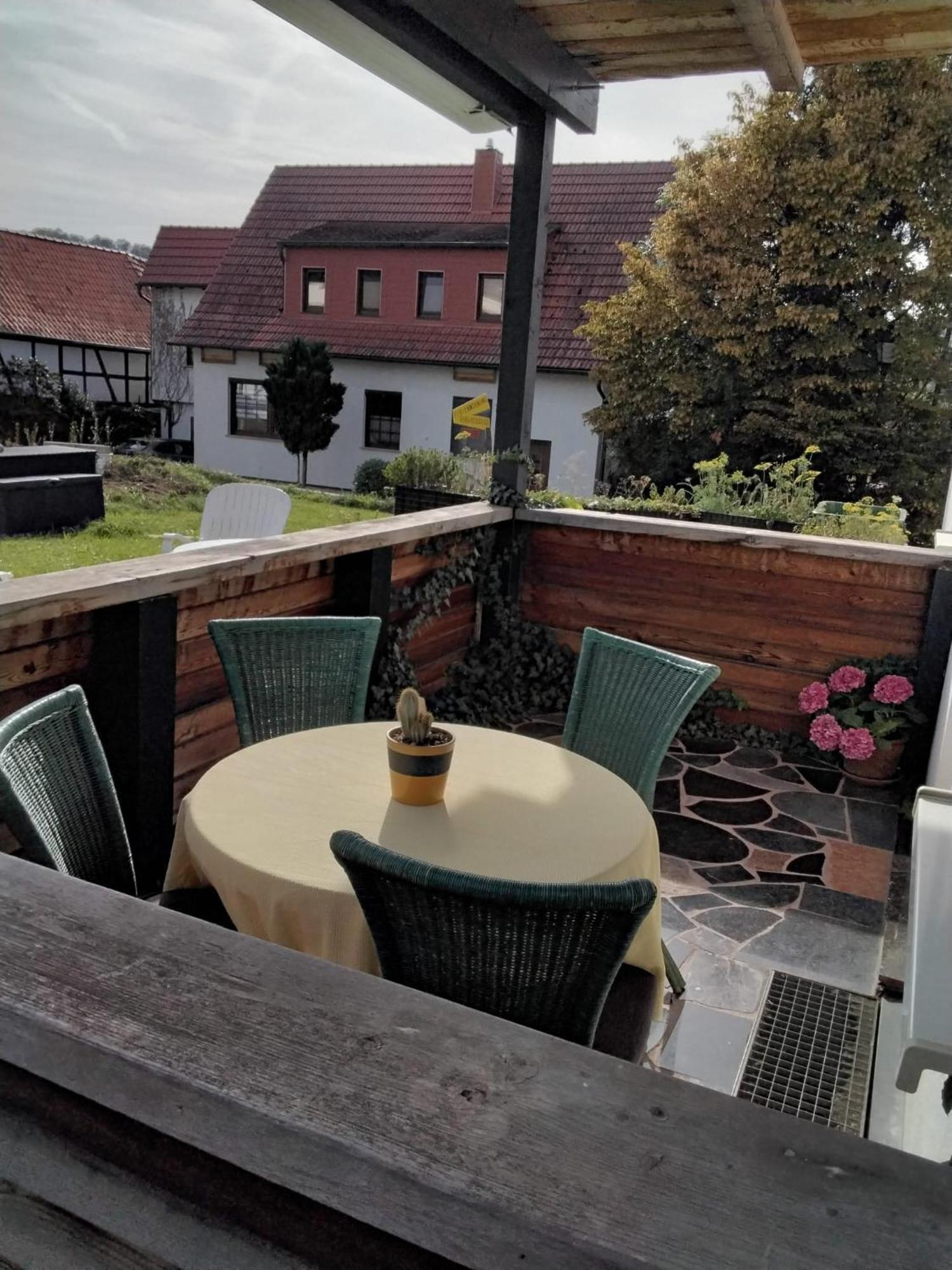 Casa Carolina Rumanisches Restaurant & Pension Stedtfeld 外观 照片