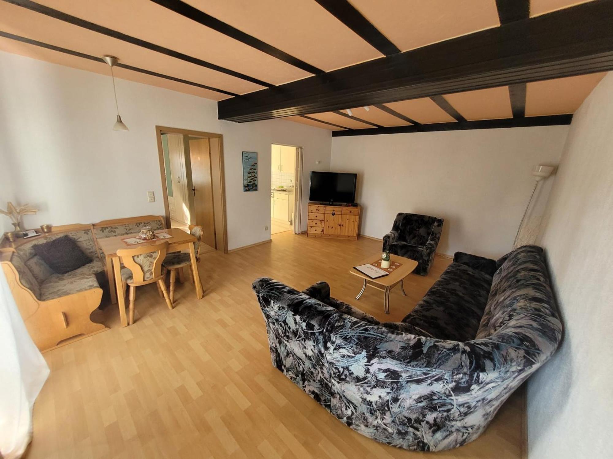 Casa Carolina Rumanisches Restaurant & Pension Stedtfeld 外观 照片